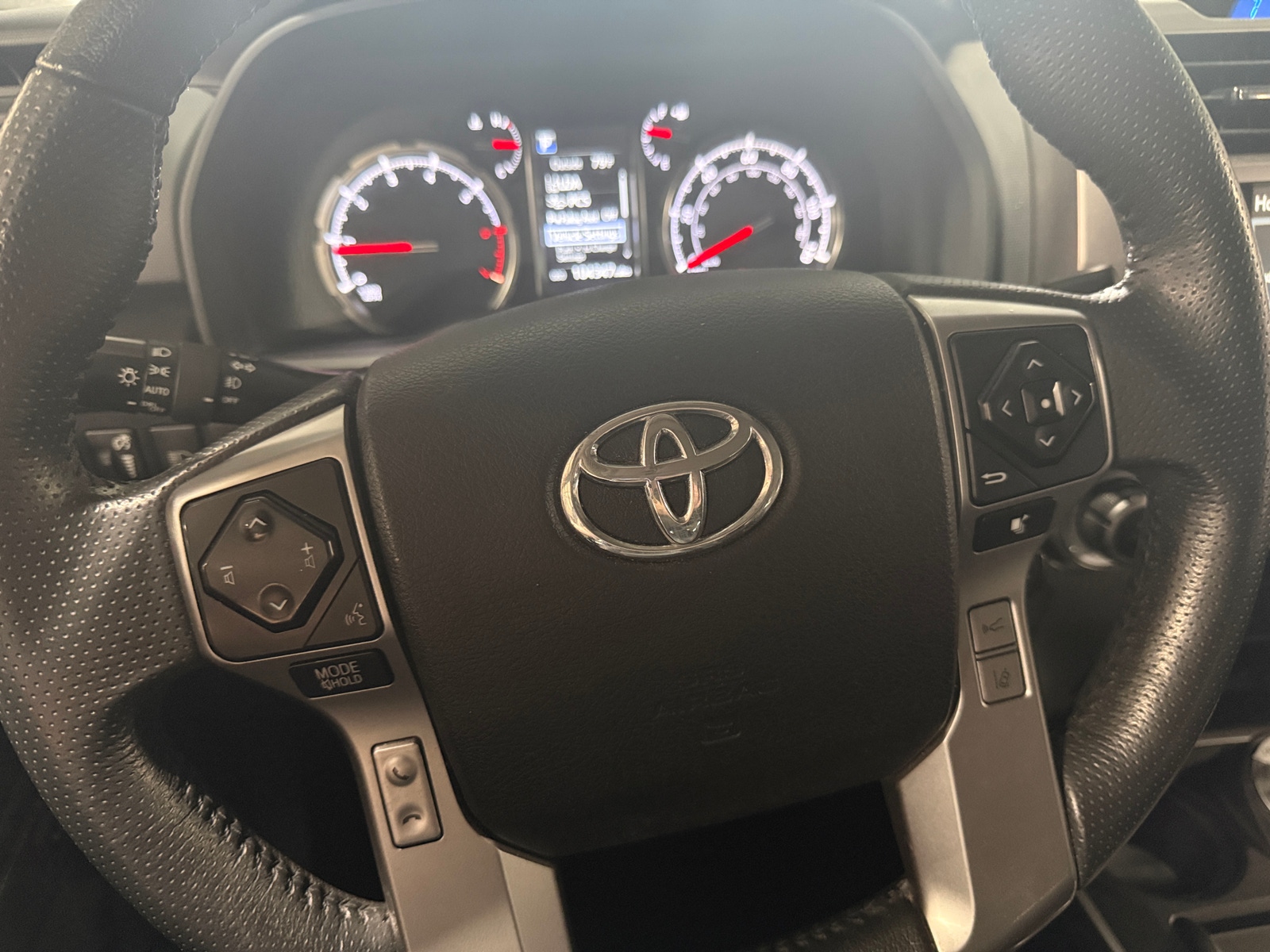 Thumbnail: 2021 Toyota 4Runner - 4