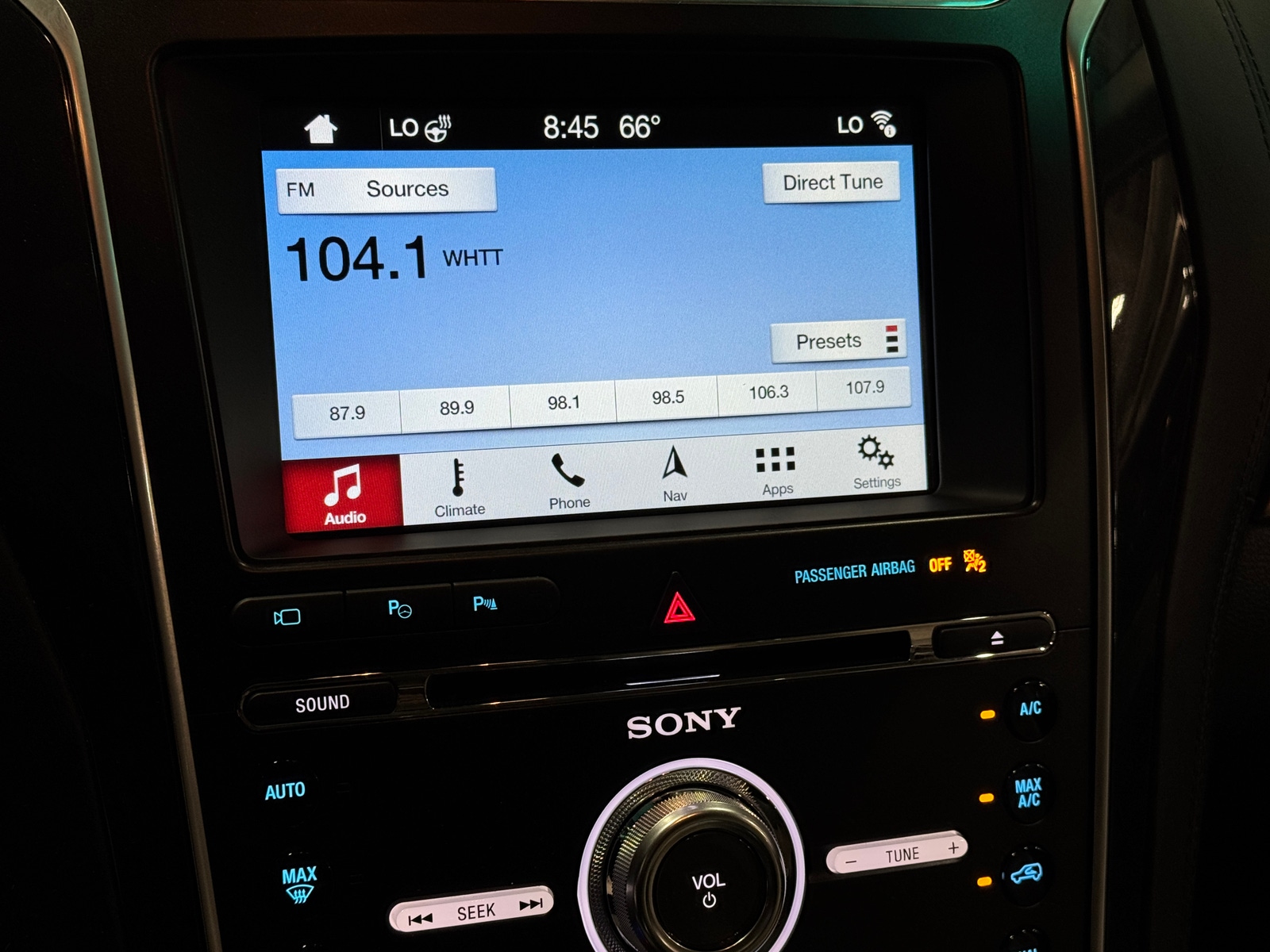 Thumbnail: 2017 Ford Explorer - 3