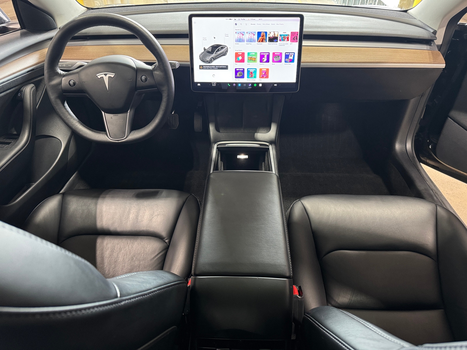 Thumbnail: 2021 Tesla Model 3 - 2