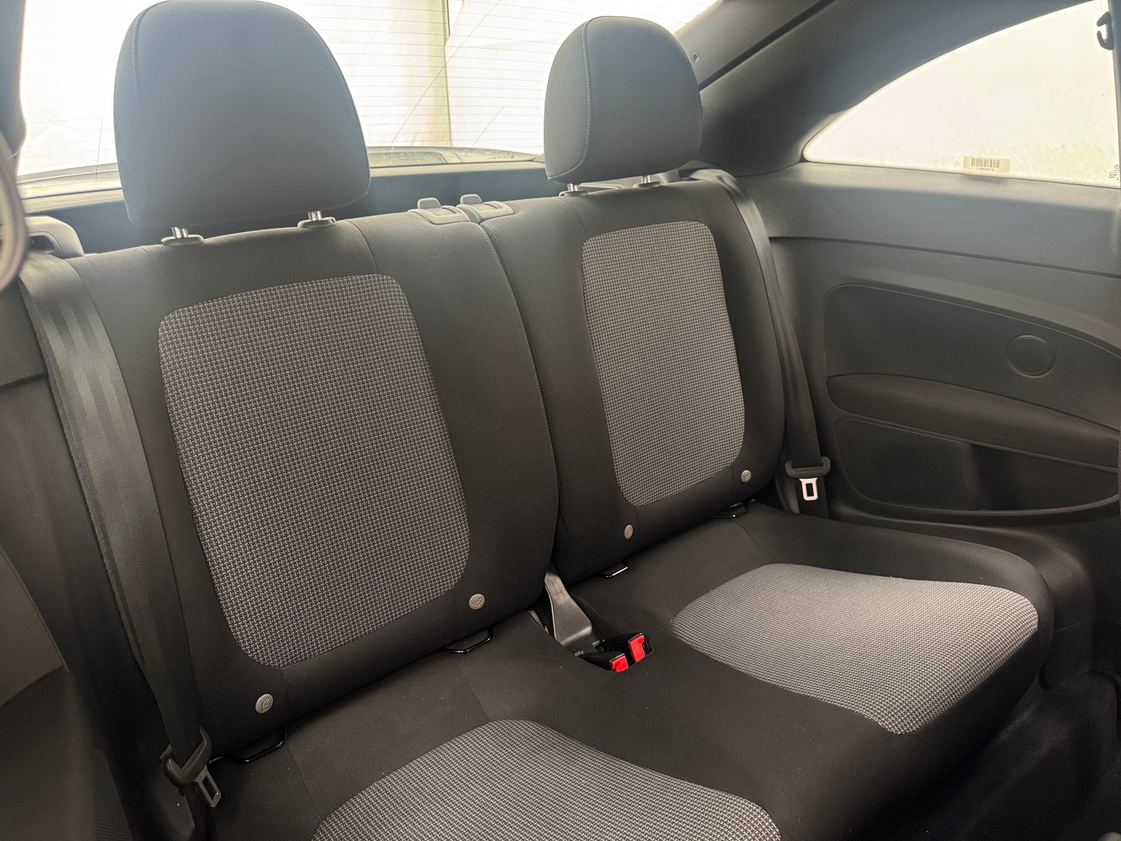 Thumbnail: 2019 Volkswagen Beetle - 6