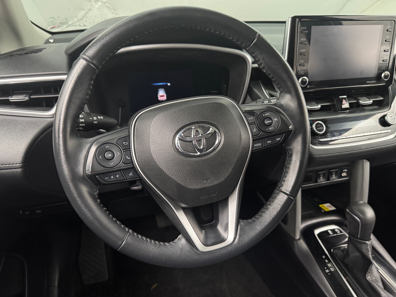 Thumbnail: 2022 Toyota Corolla Cross - 4