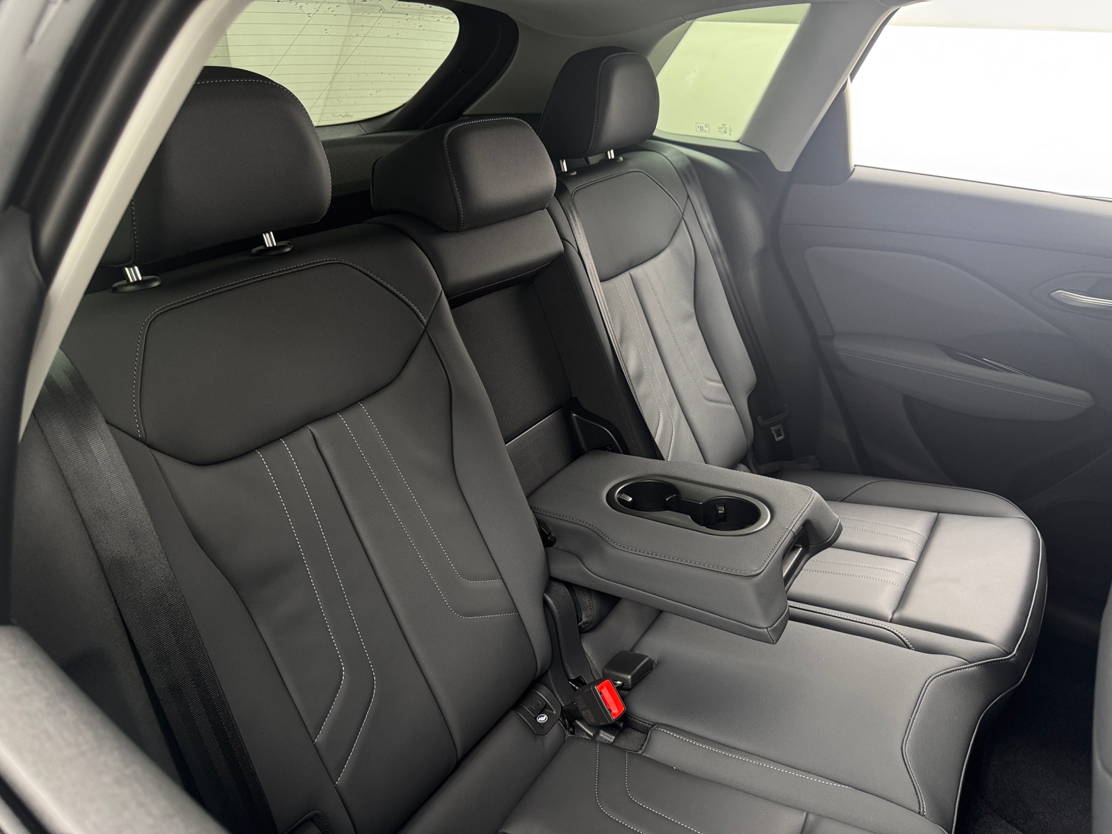 Thumbnail: 2026 Audi Q3 - 5