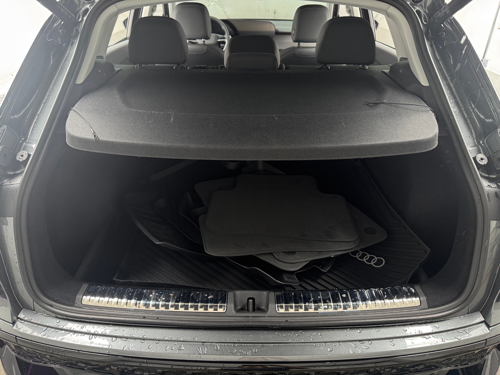 Thumbnail: 2026 Audi Q3 - 6