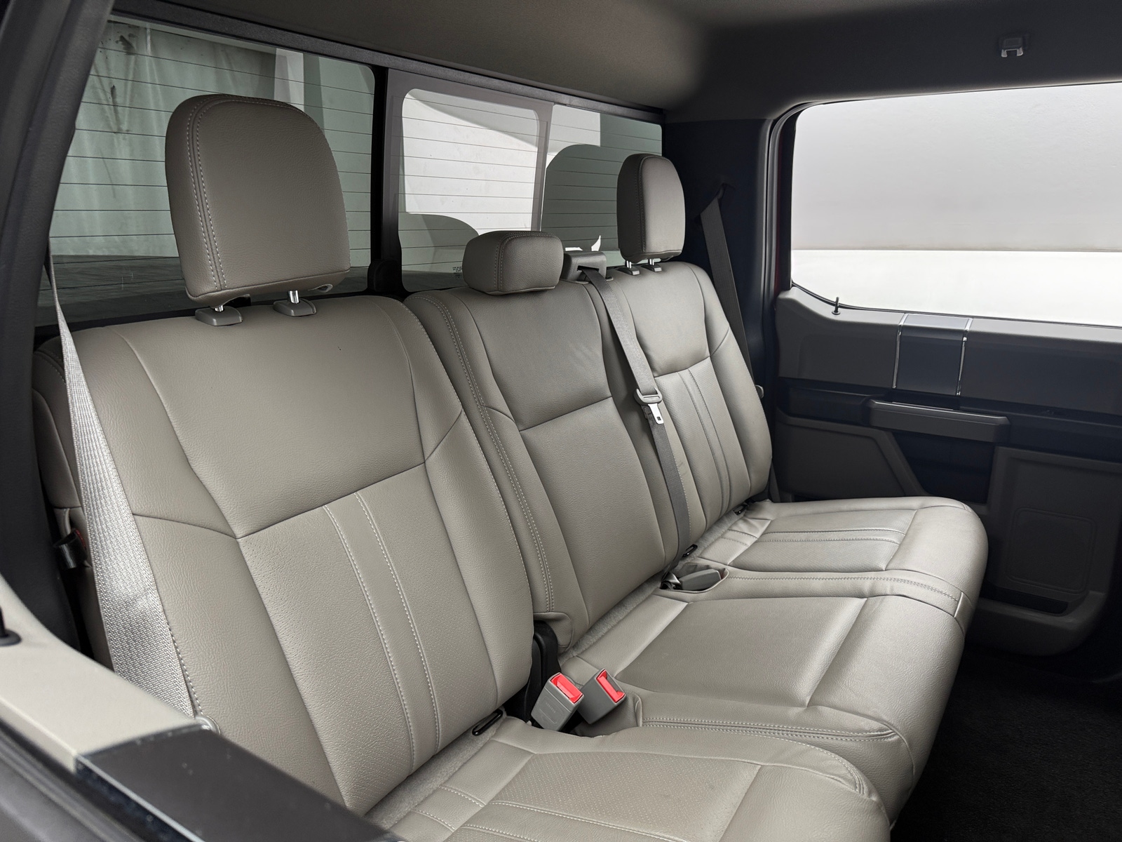 Thumbnail: 2020 Ford Econoline - 6