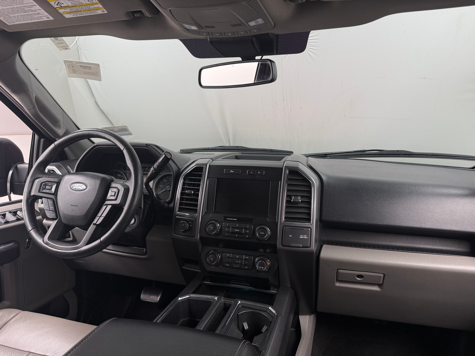 Thumbnail: 2020 Ford Econoline - 3