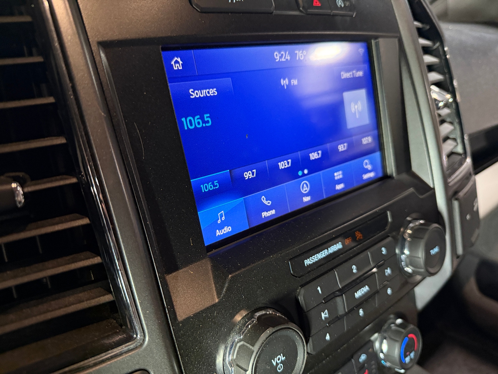 Thumbnail: 2020 Ford Econoline - 4