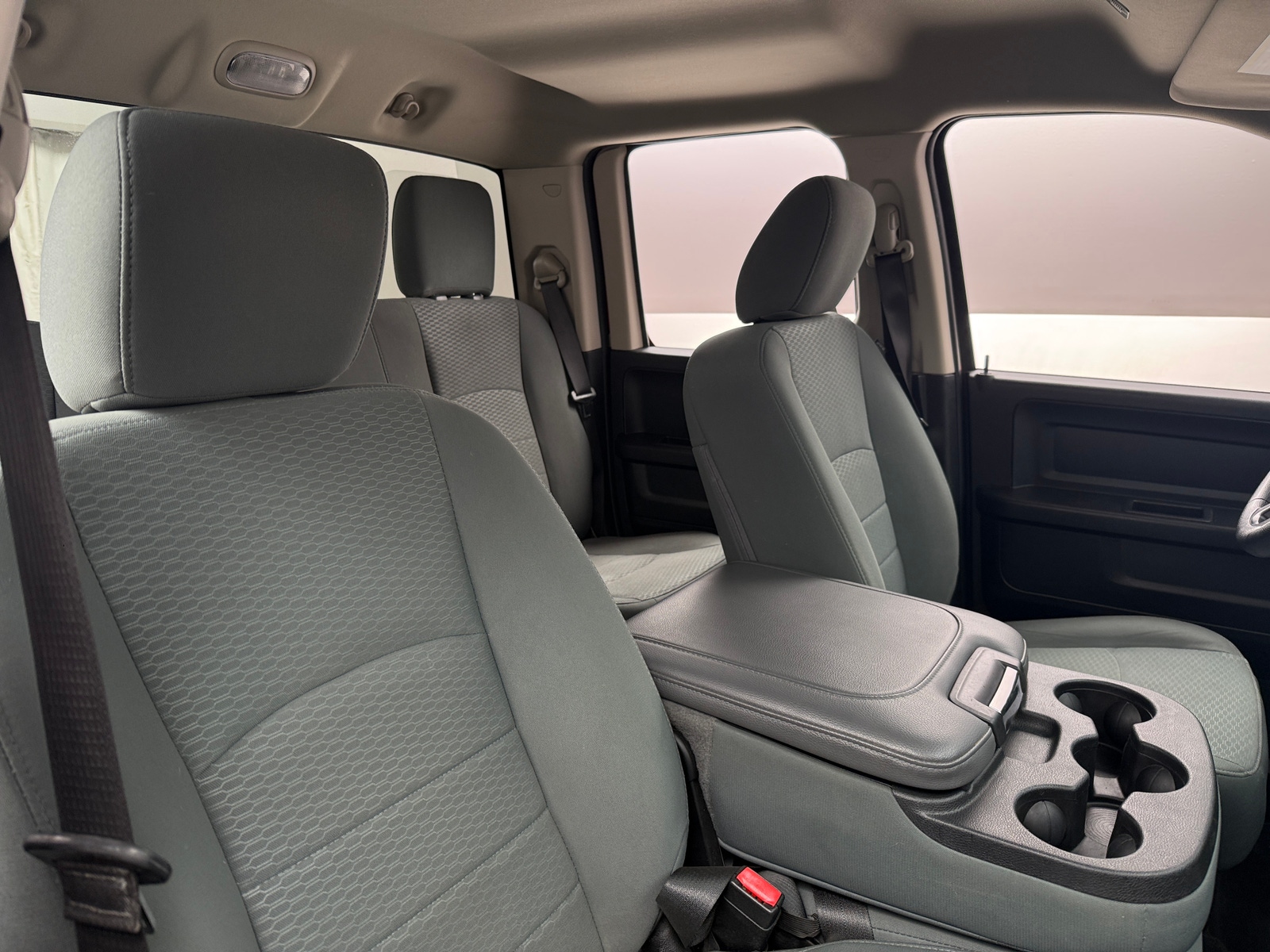 Thumbnail: 2019 RAM 1500 Classic - 2