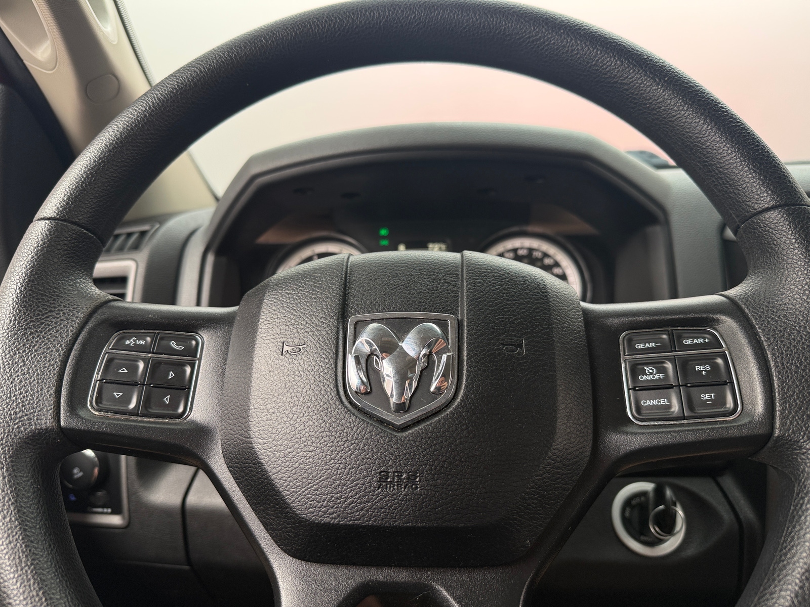 Thumbnail: 2019 RAM 1500 Classic - 5