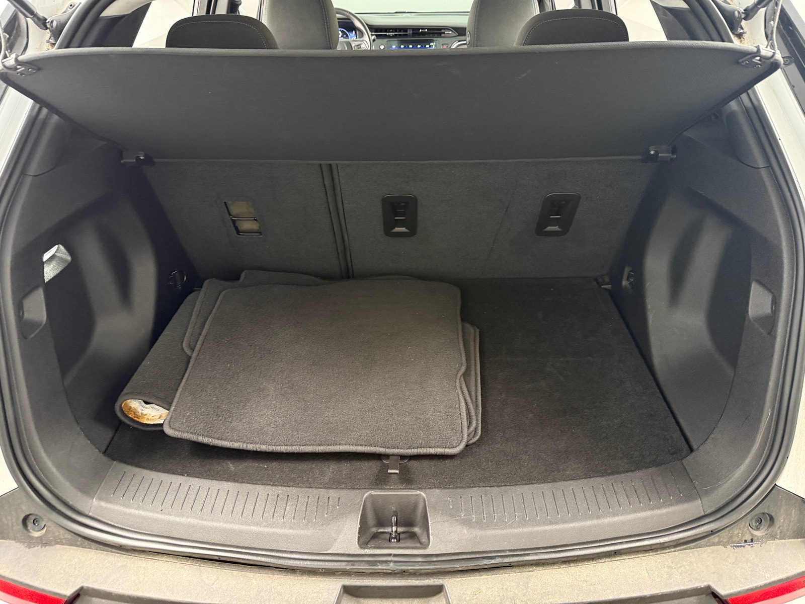 Thumbnail: 2023 Chevrolet Bolt EUV - 7