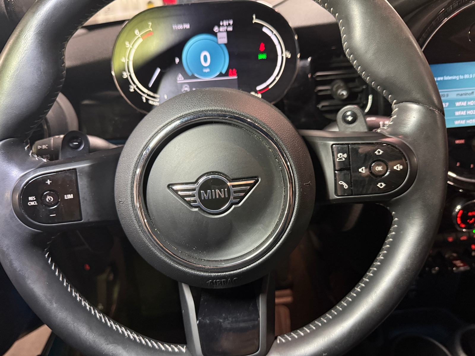 Thumbnail: 2022 MINI Cooper Convertible - 4