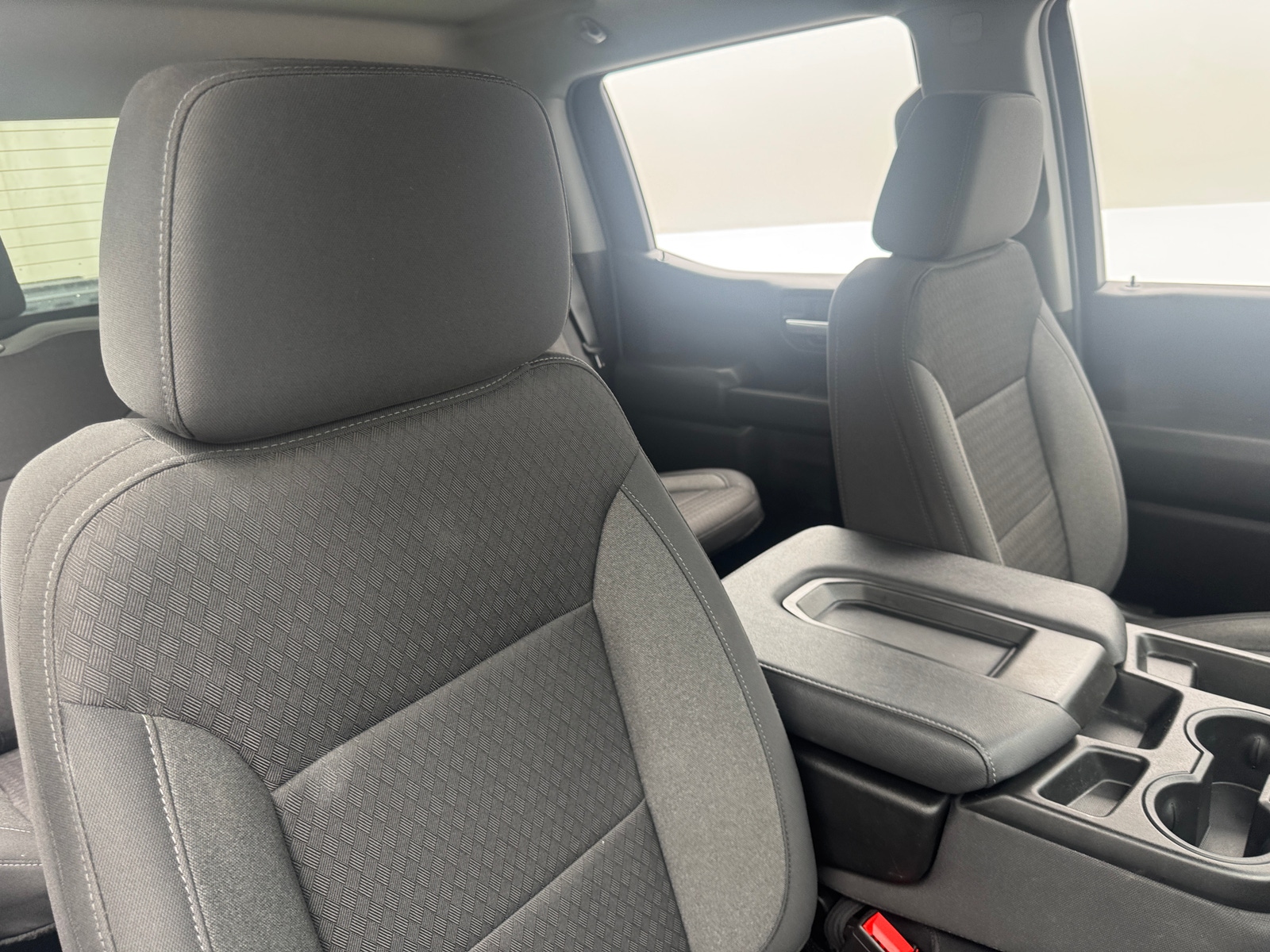 Thumbnail: 2024 Chevrolet Silverado 1500 - 2