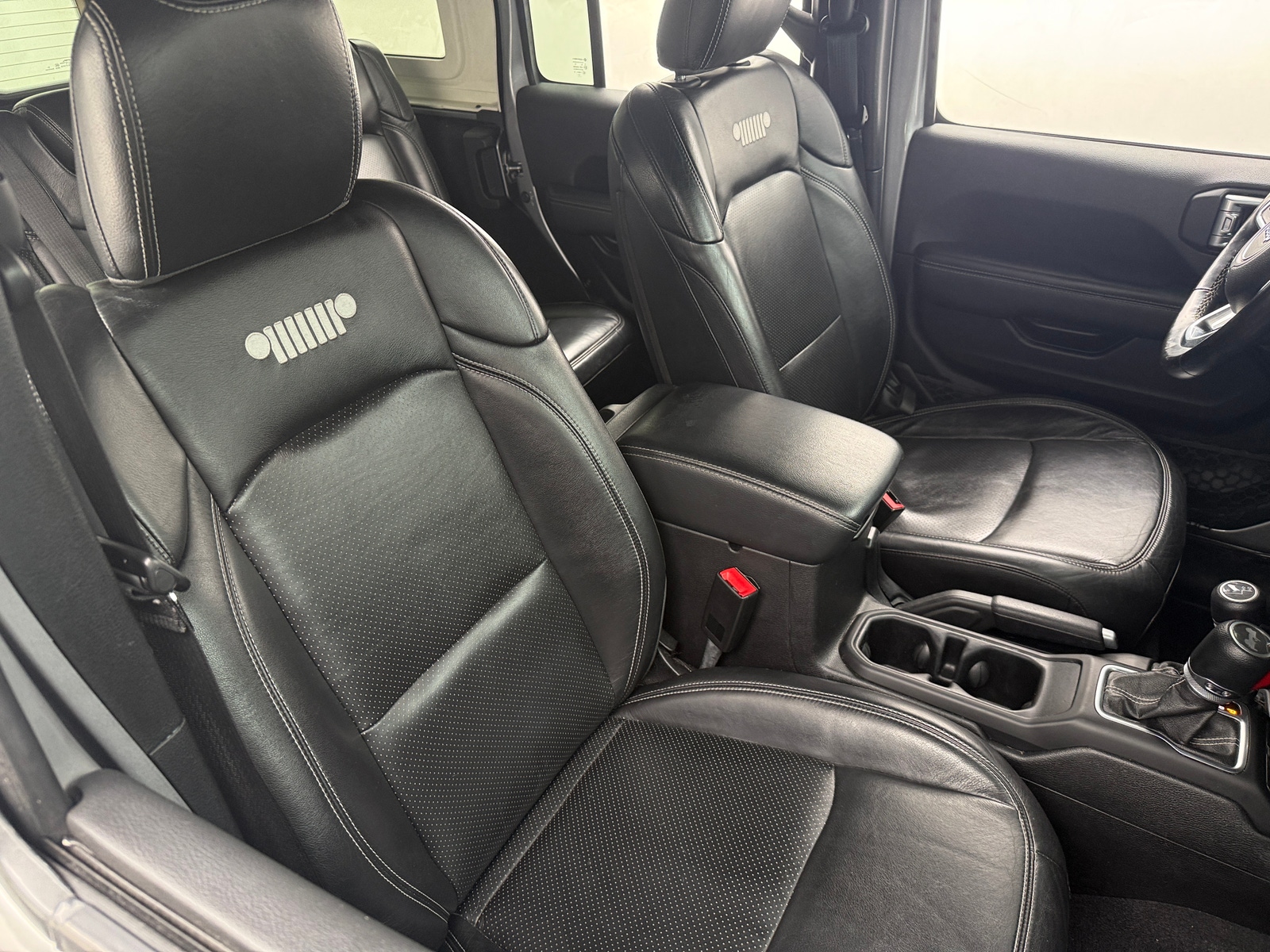 Thumbnail: 2020 Jeep Wrangler - 2