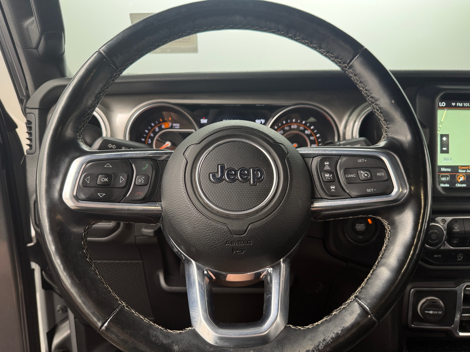 Thumbnail: 2020 Jeep Wrangler - 5