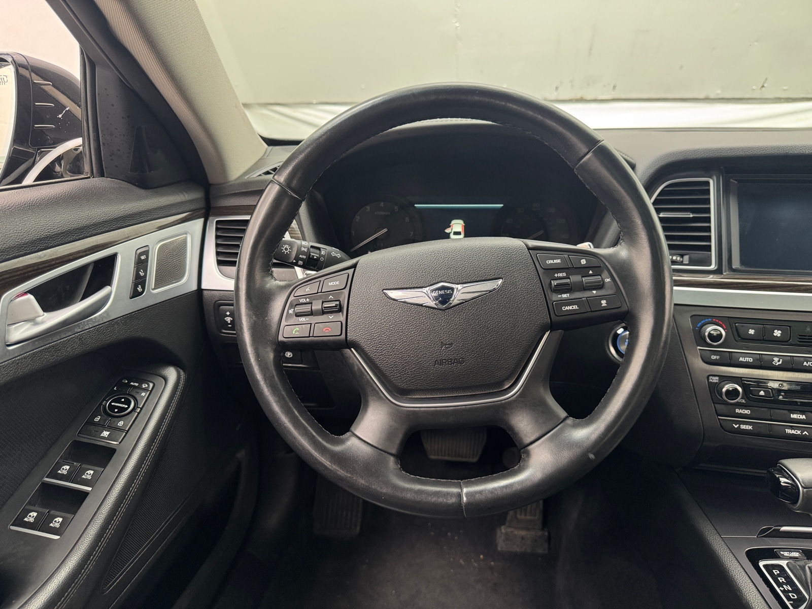 Thumbnail: 2018 Genesis G80 - 4