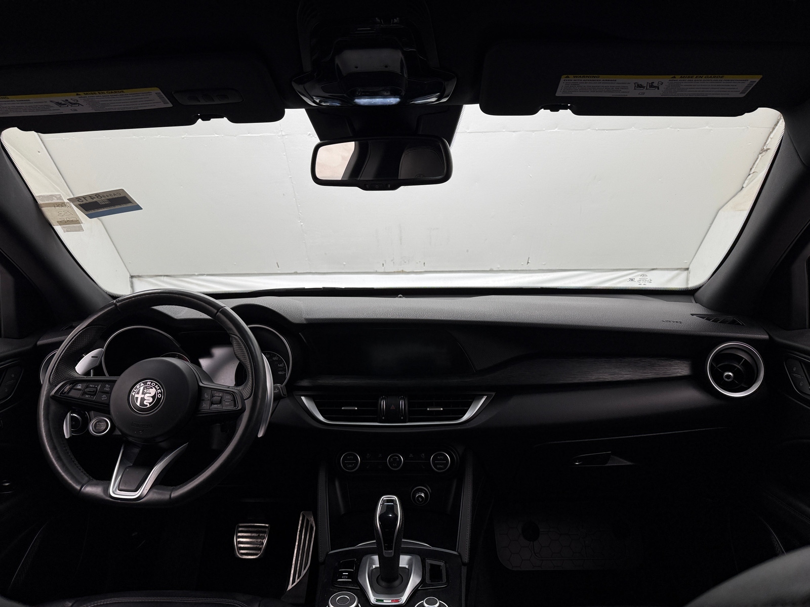 Thumbnail: 2023 Alfa Romeo Stelvio - 2