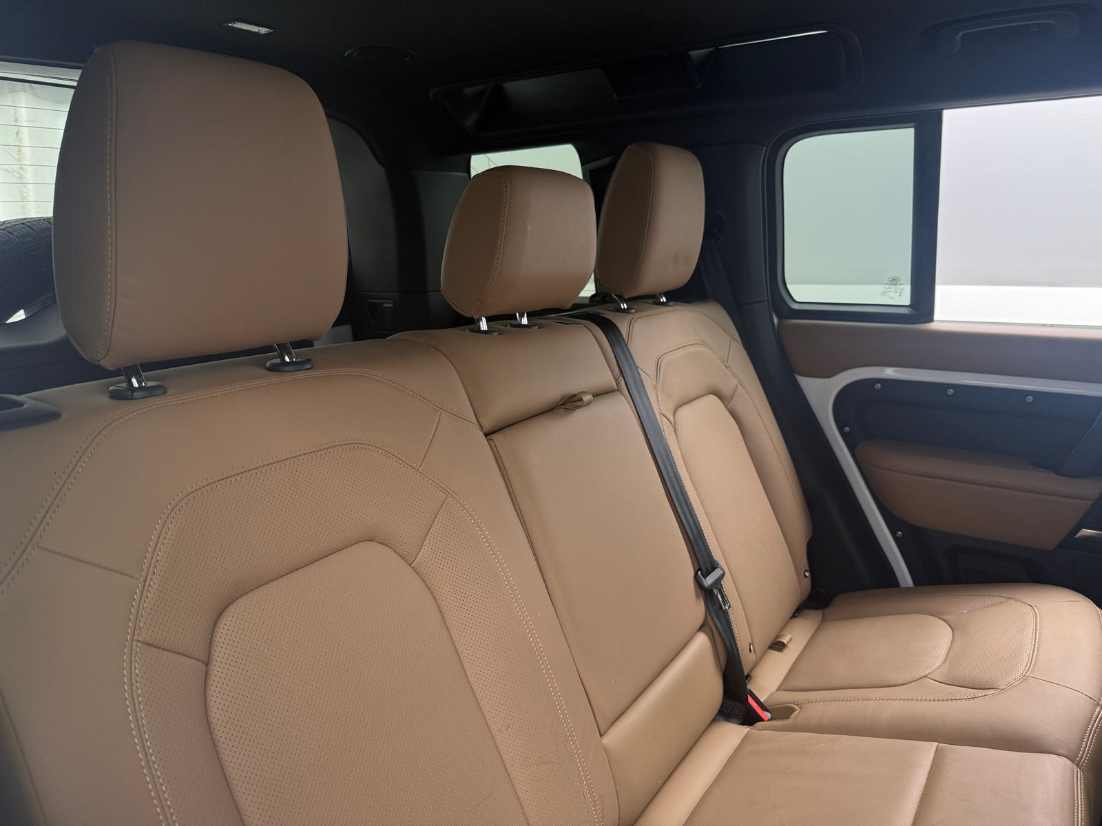 Thumbnail: 2025 Land Rover Defender - 5