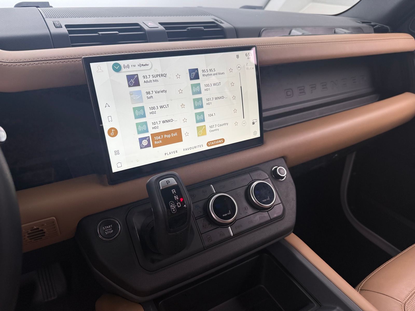 Thumbnail: 2025 Land Rover Defender - 3