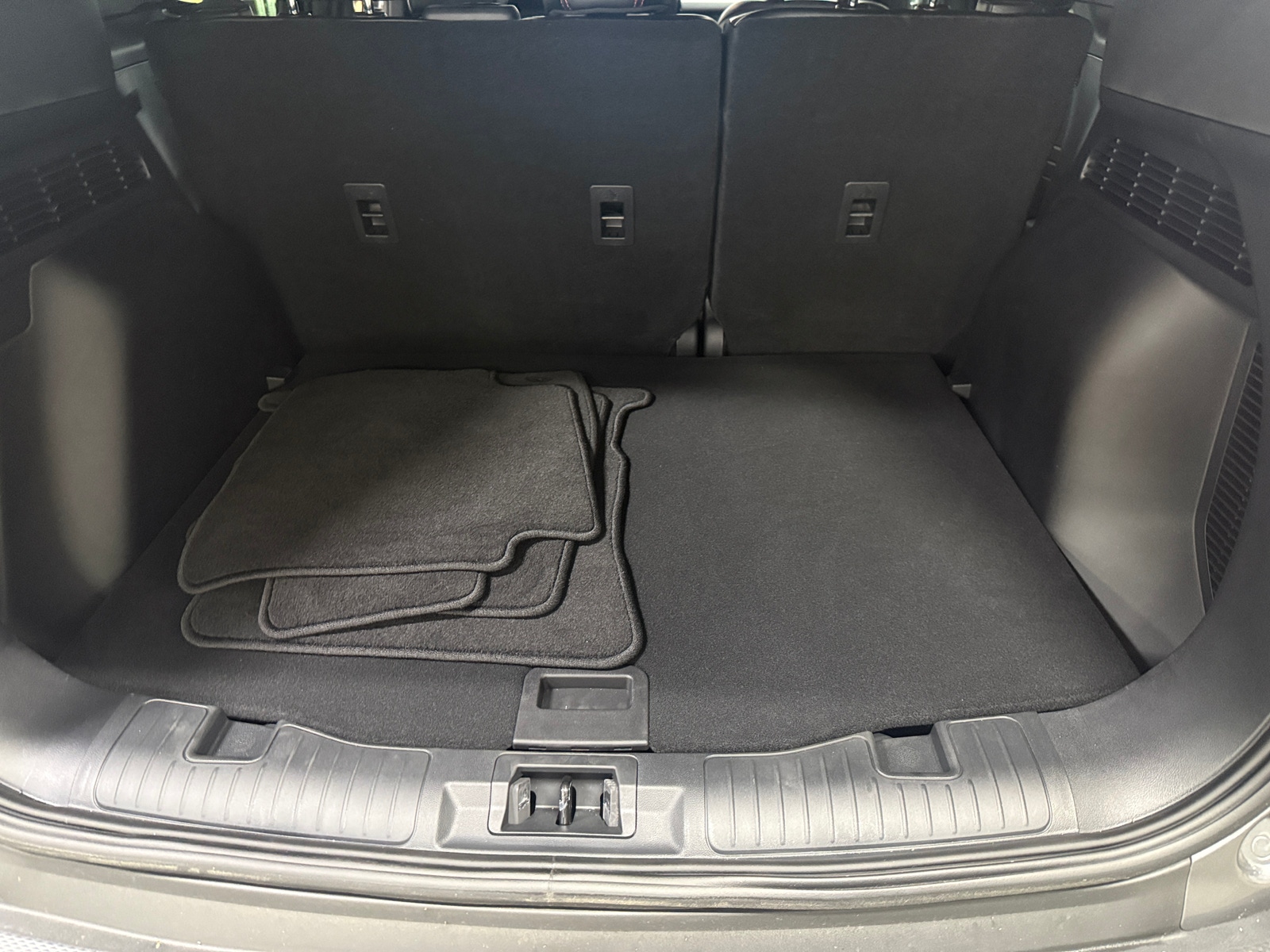 Thumbnail: 2025 Ford Escape - 7