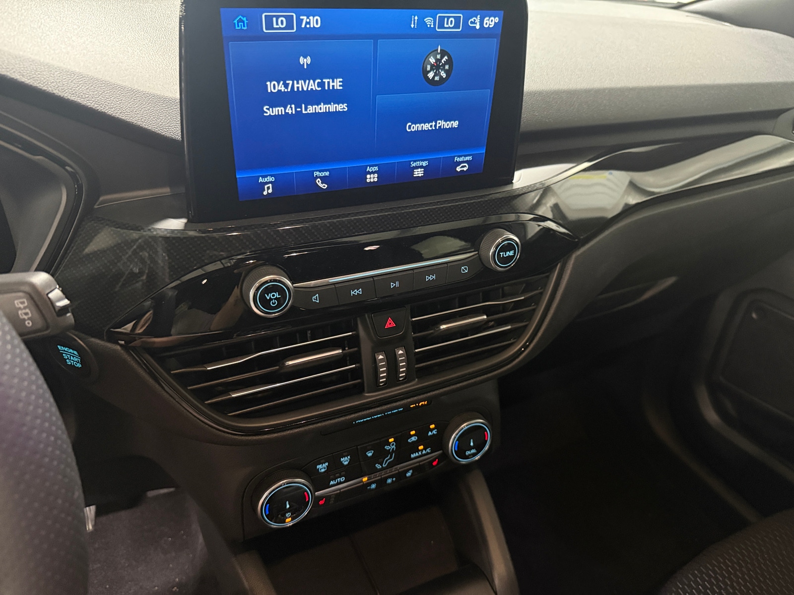 Thumbnail: 2025 Ford Escape - 4