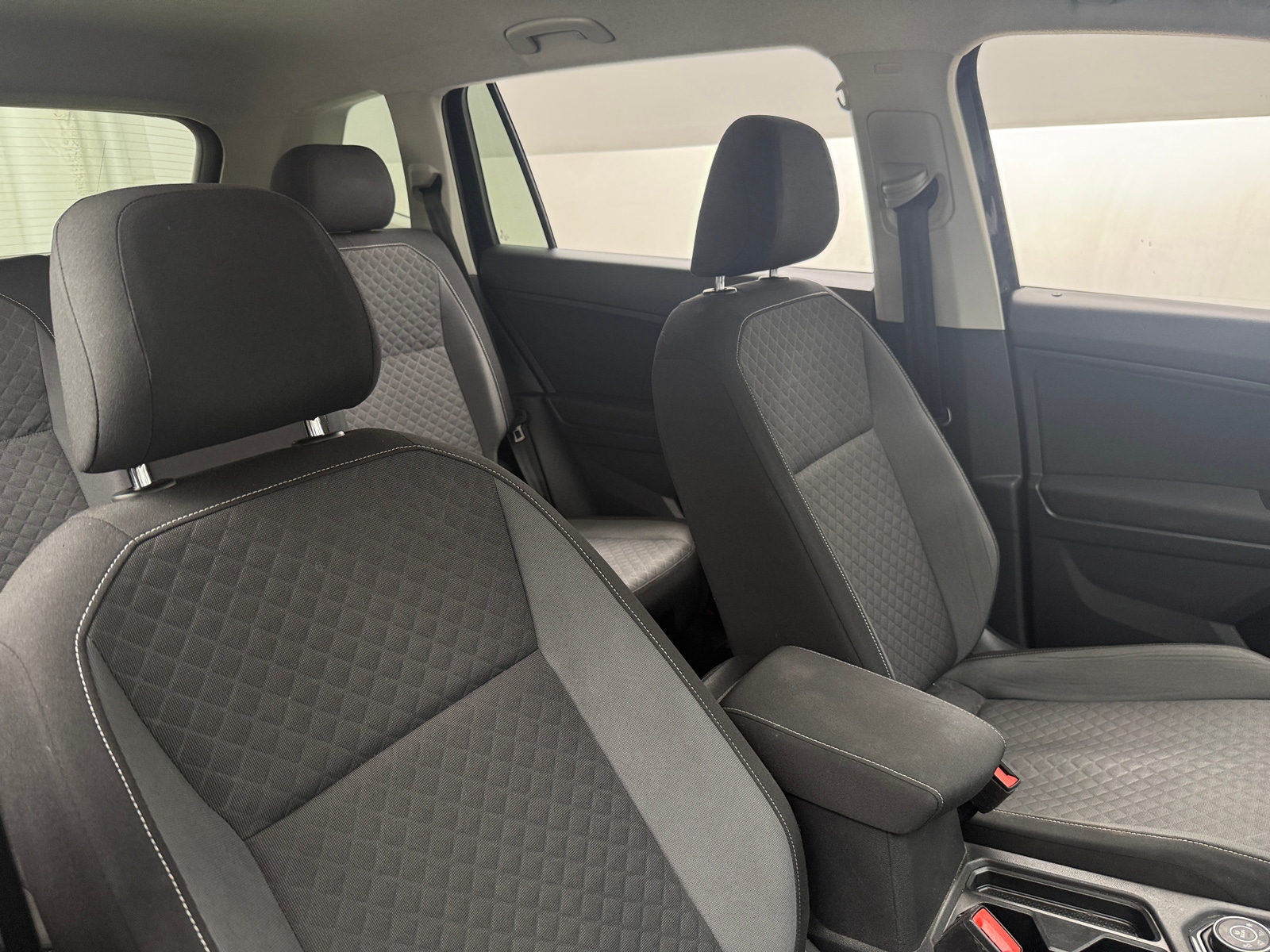 Thumbnail: 2021 Volkswagen Tiguan - 2