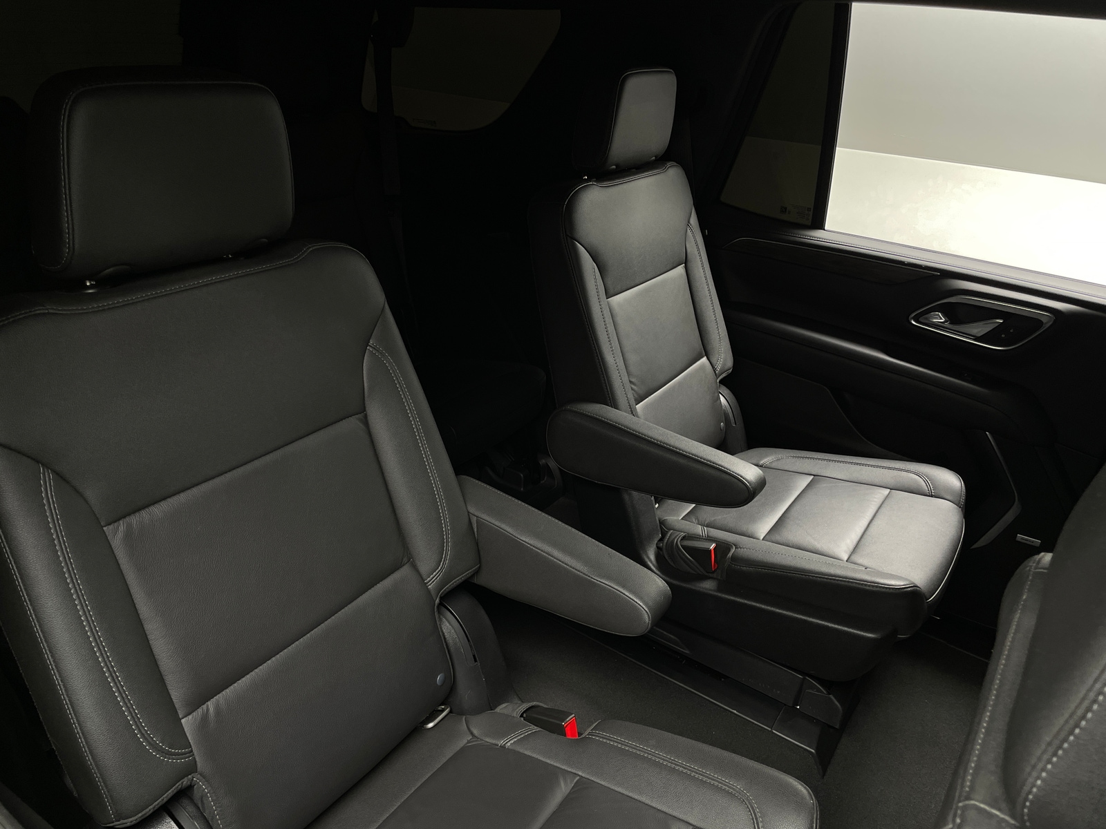 Thumbnail: 2021 Chevrolet Tahoe - 5