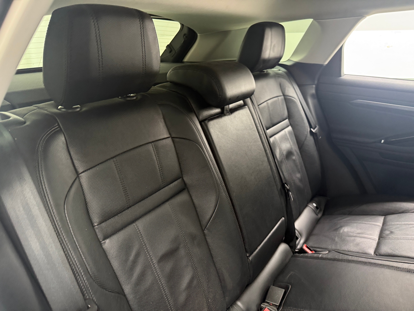 Thumbnail: 2020 Land Rover Range Rover Evoque - 5