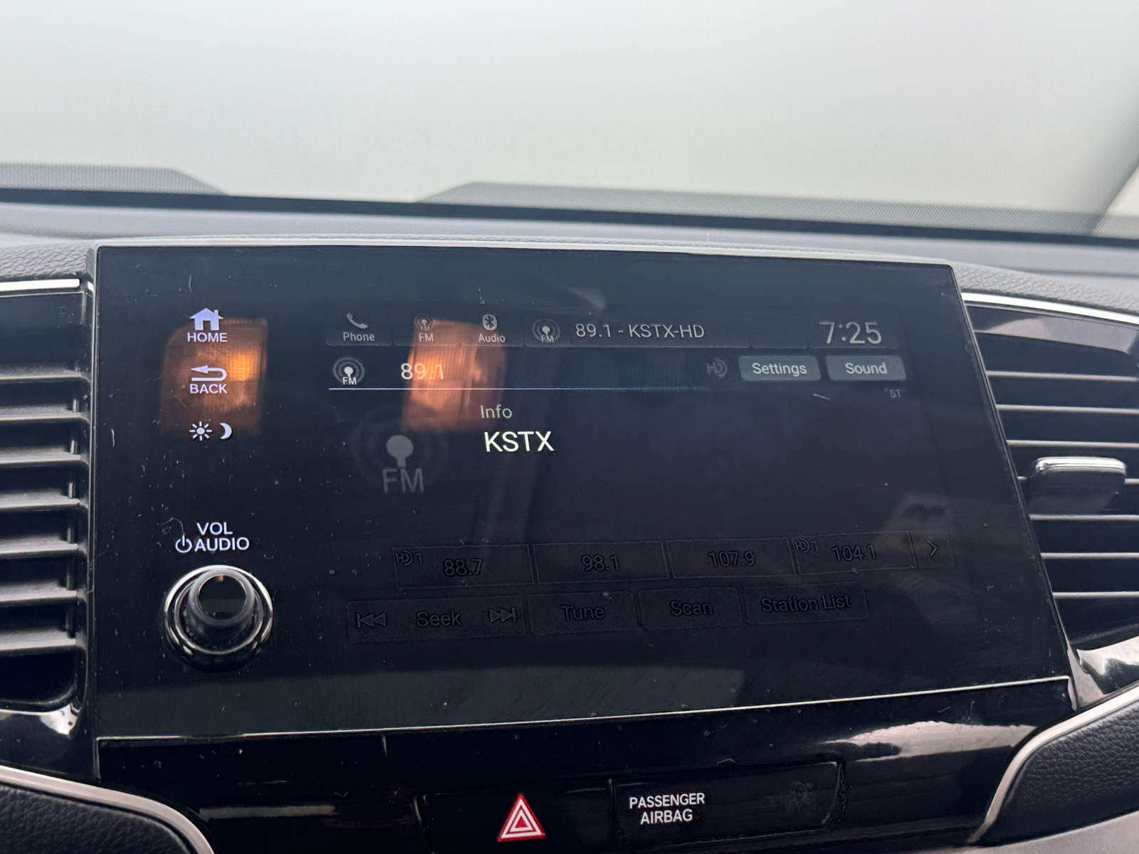 Thumbnail: 2021 Honda Pilot - 3