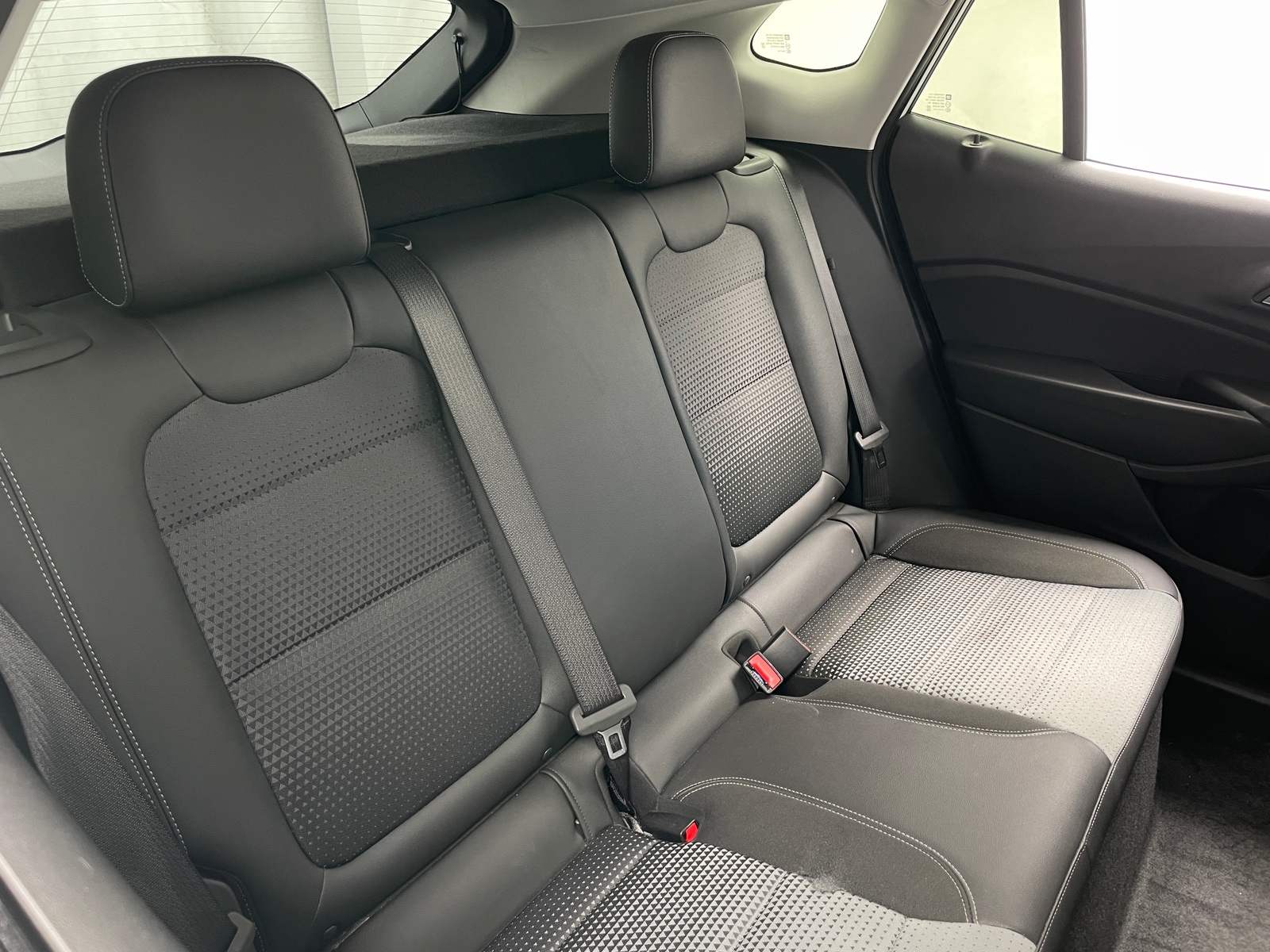 Thumbnail: 2025 Chevrolet Trax - 6