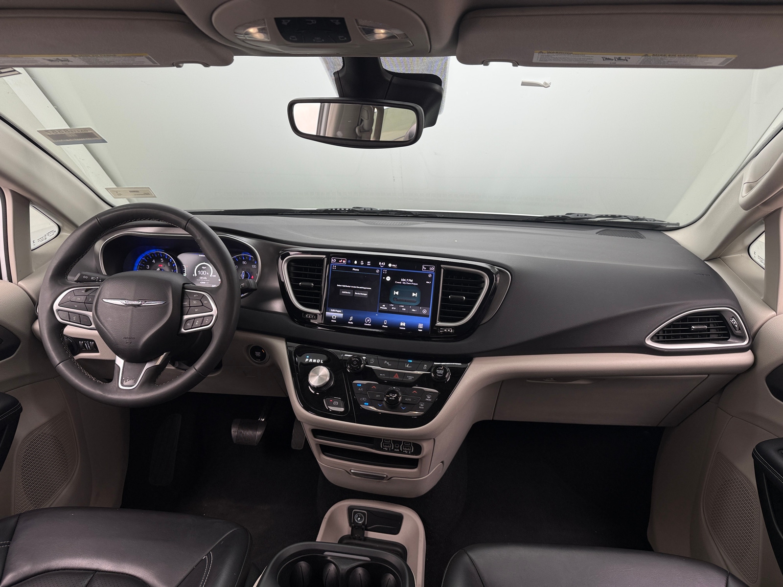 Thumbnail: 2023 Chrysler Pacifica - 2