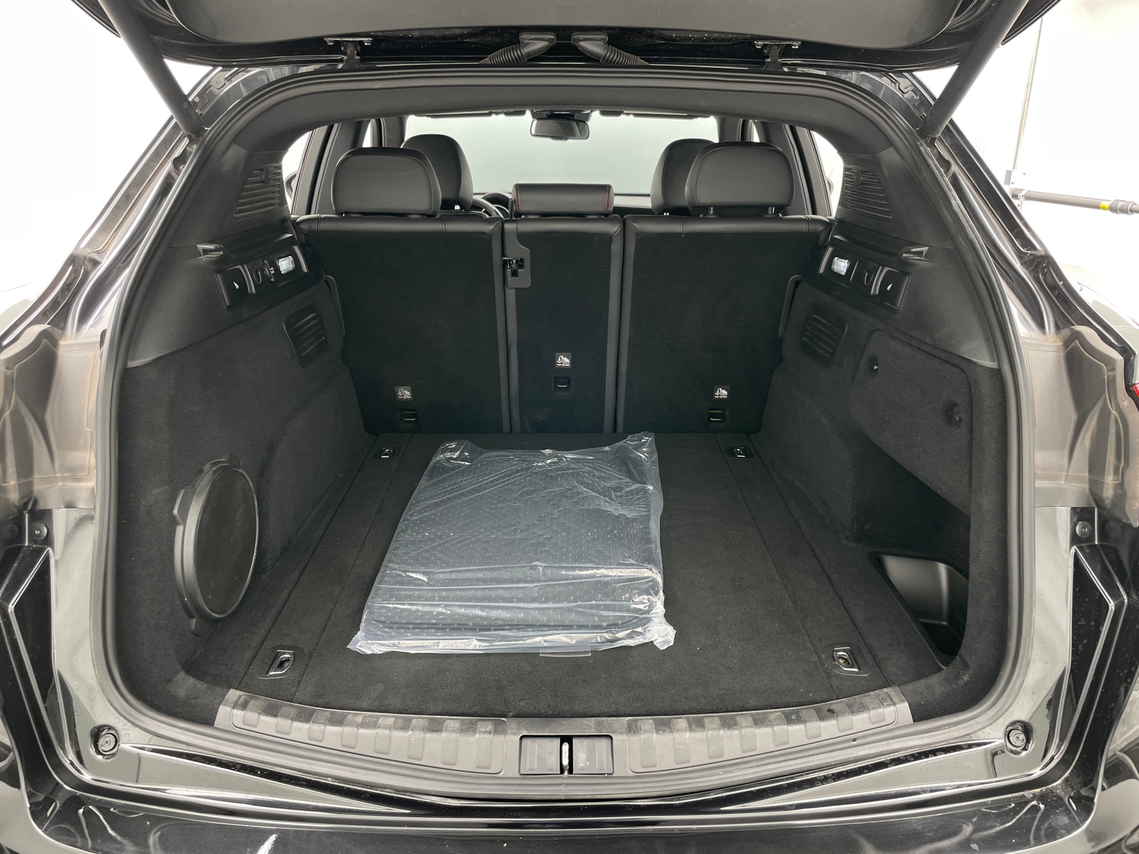 Thumbnail: 2019 Alfa Romeo Stelvio - 6