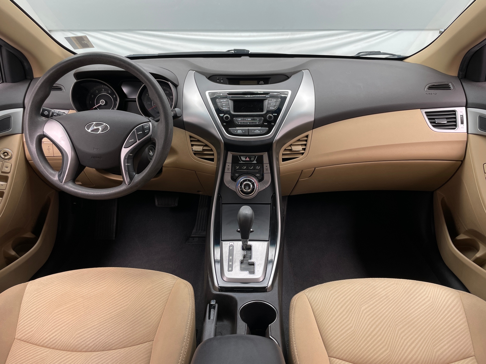 Thumbnail: 2013 Hyundai Elantra - 3