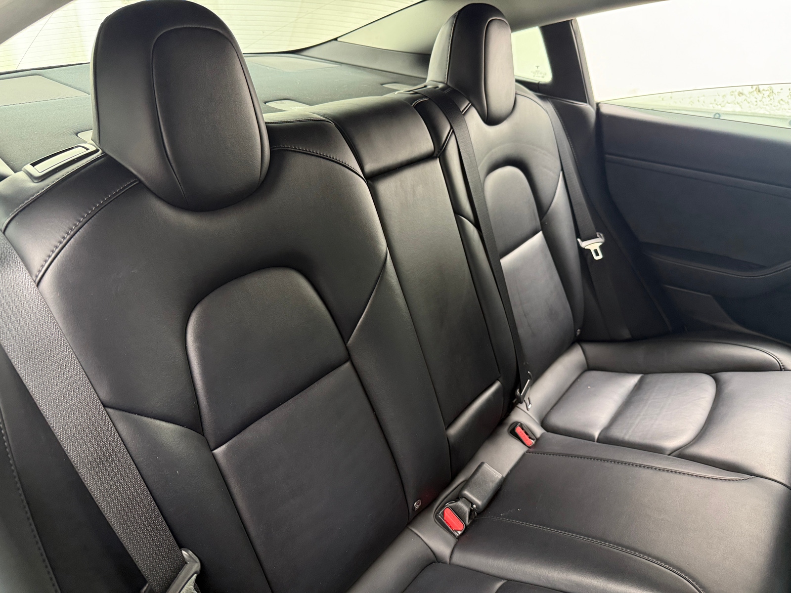 Thumbnail: 2022 Tesla Model 3 - 5