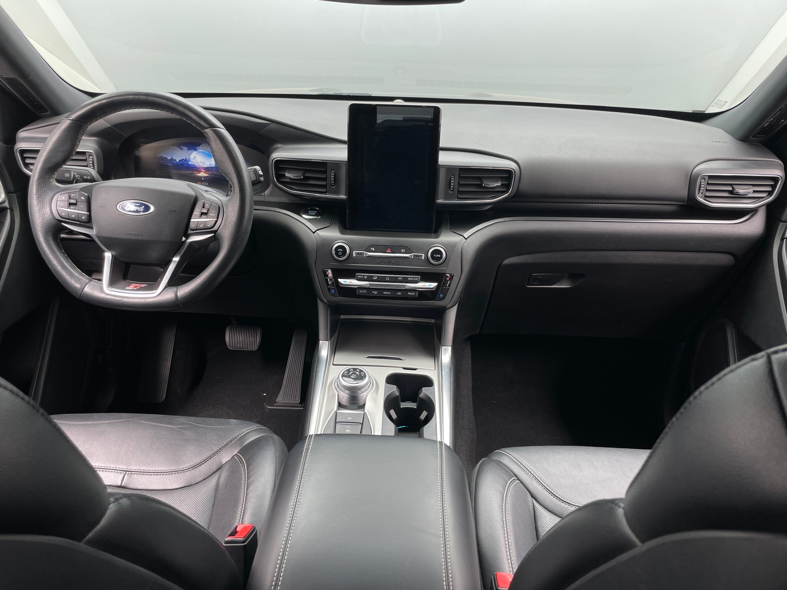 Thumbnail: 2020 Ford Explorer - 2