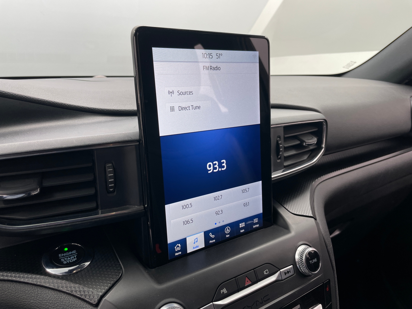 Thumbnail: 2020 Ford Explorer - 3