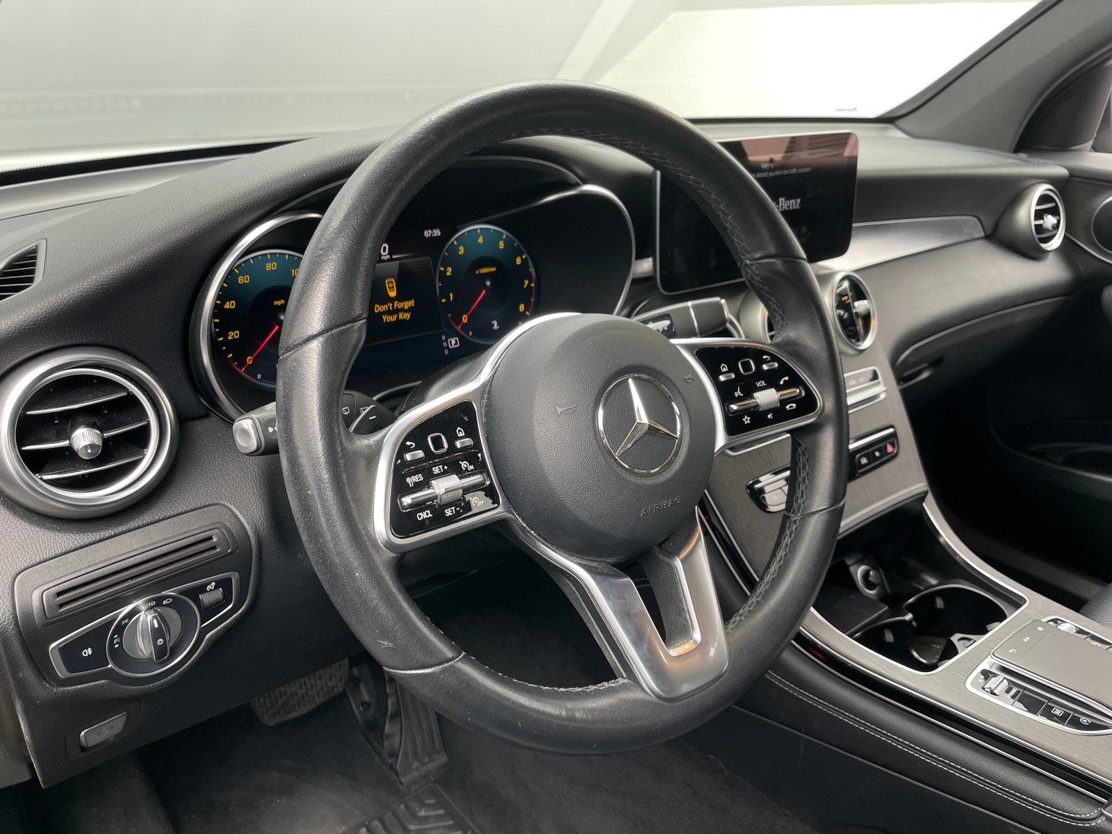 Thumbnail: 2020 Mercedes-Benz GLC - 4