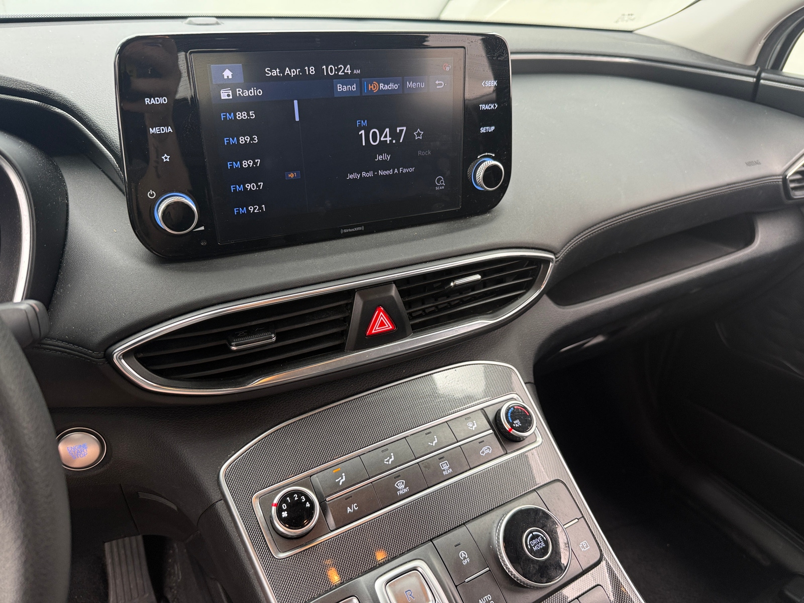 Thumbnail: 2022 Hyundai Santa Fe - 4