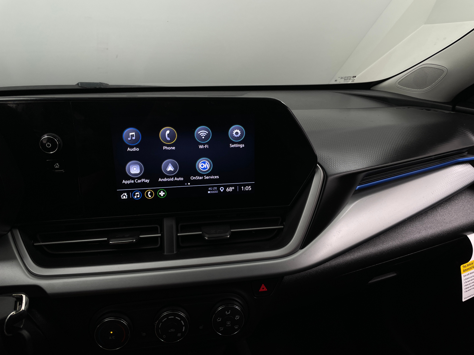 Thumbnail: 2025 Chevrolet Trax - 4