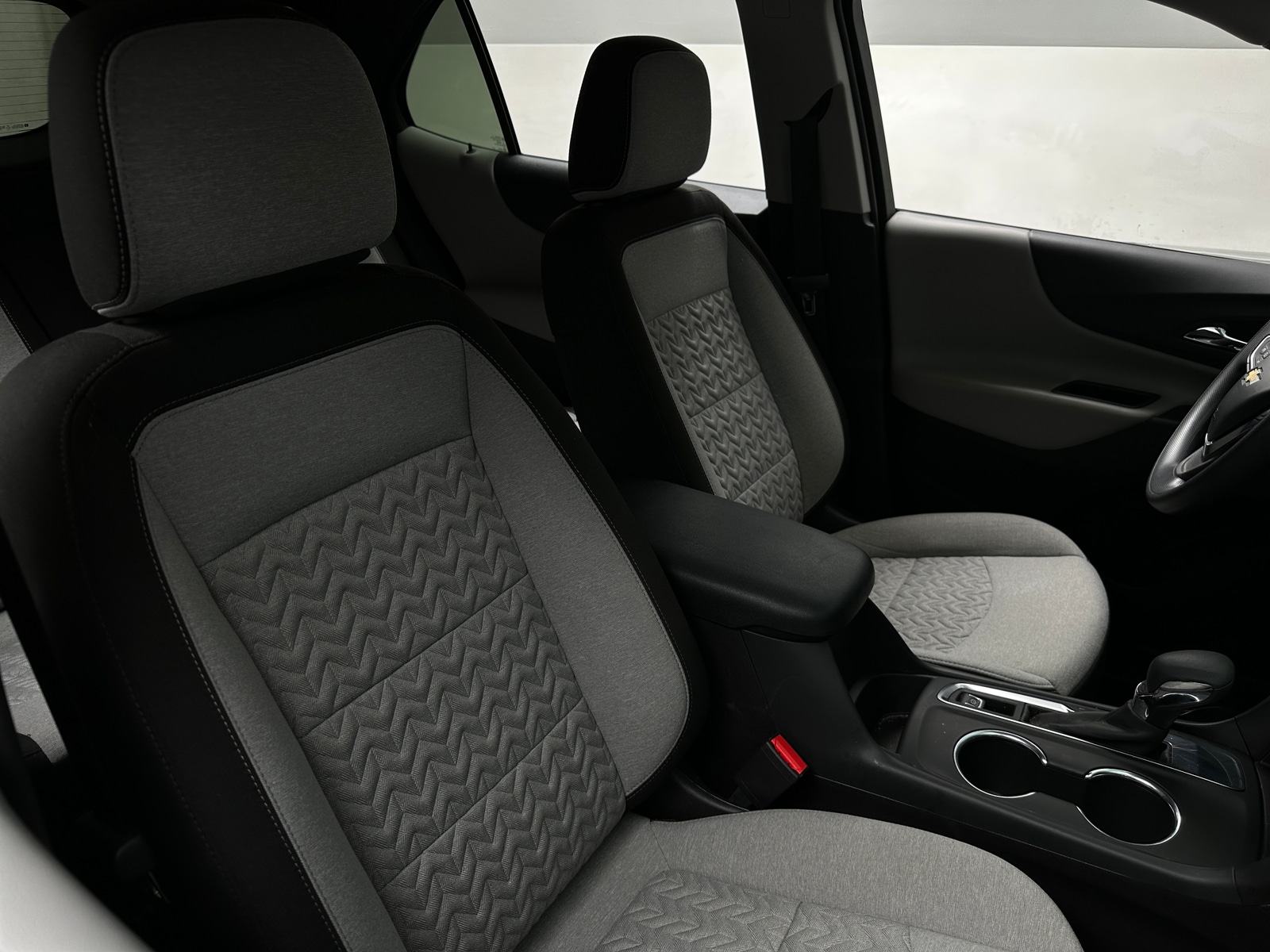 Thumbnail: 2024 Chevrolet Equinox - 2