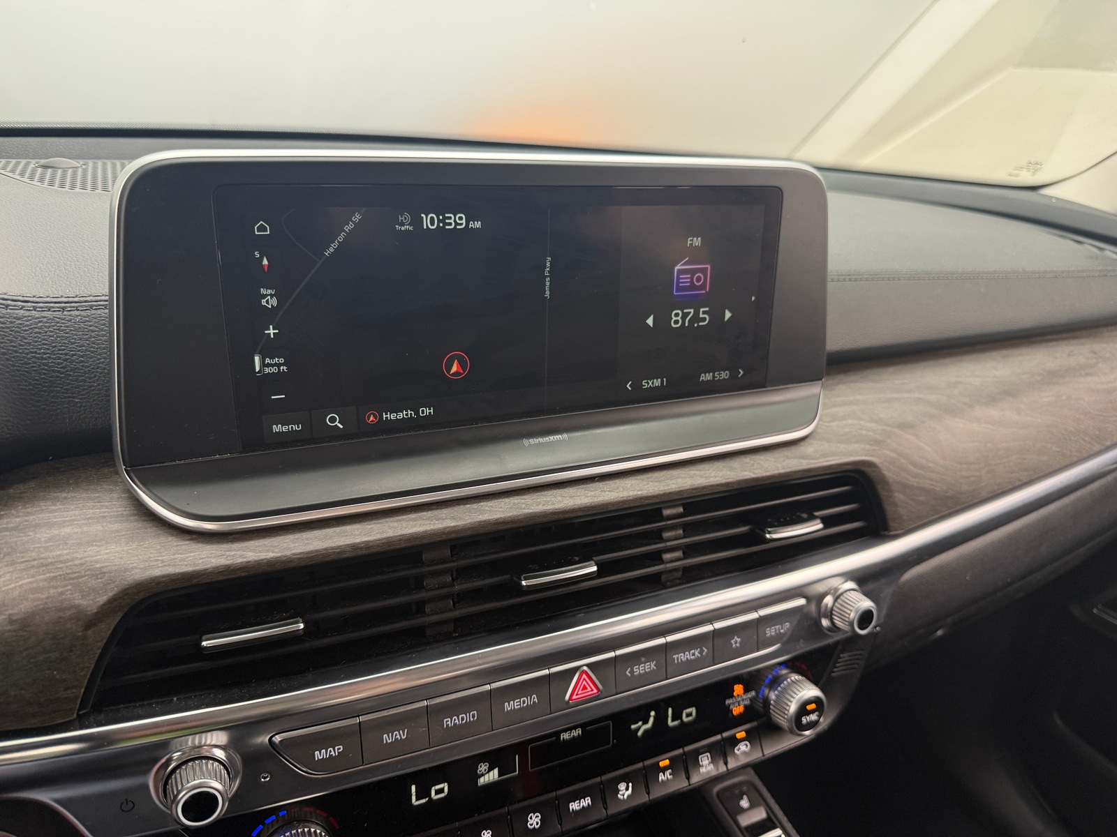 Thumbnail: 2022 Kia Telluride - 3