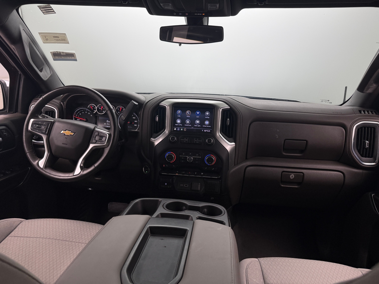 Thumbnail: 2020 Chevrolet Silverado 1500 - 3