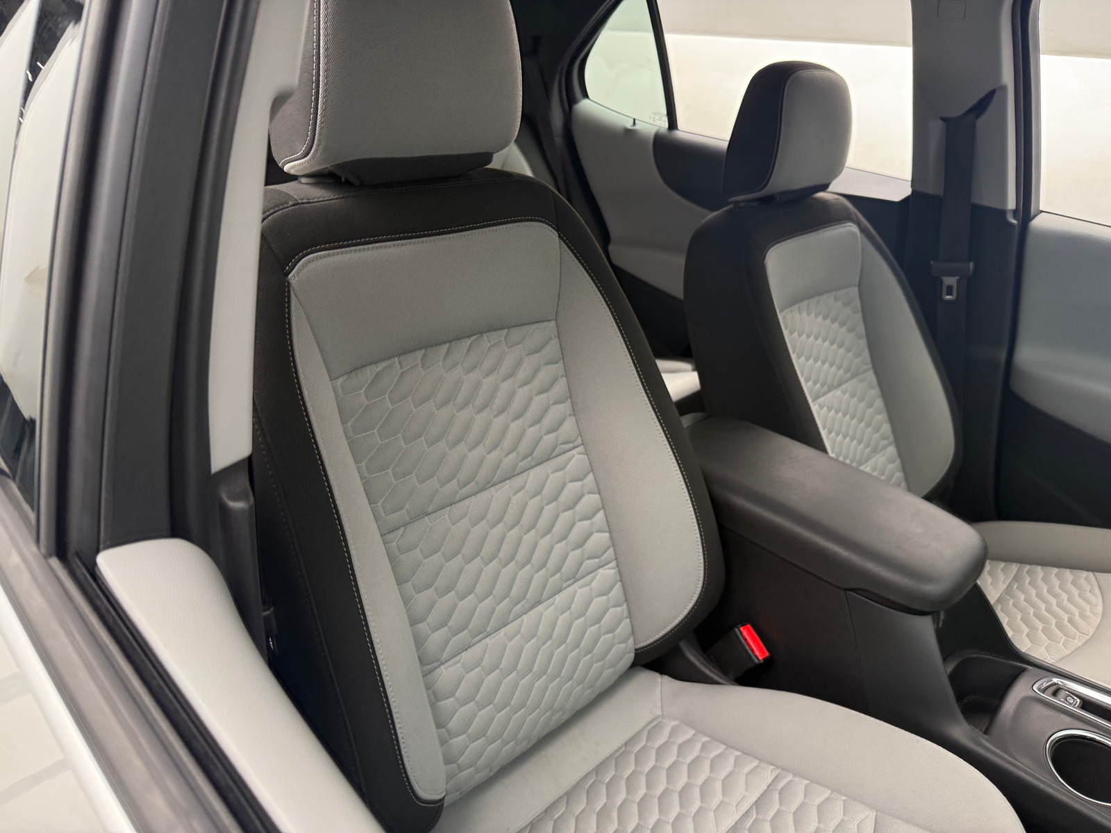 Thumbnail: 2019 Chevrolet Equinox - 2