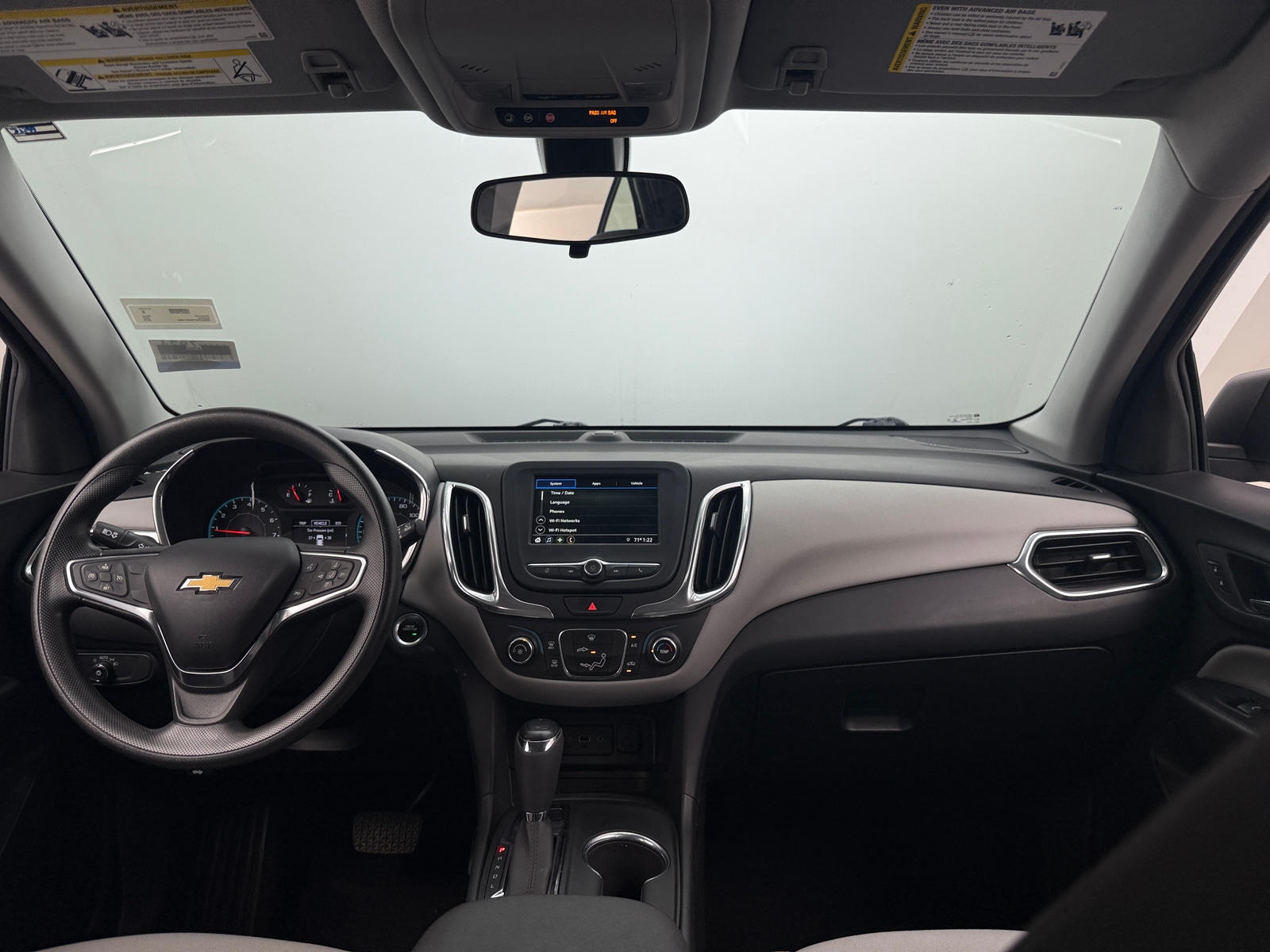 Thumbnail: 2019 Chevrolet Equinox - 3