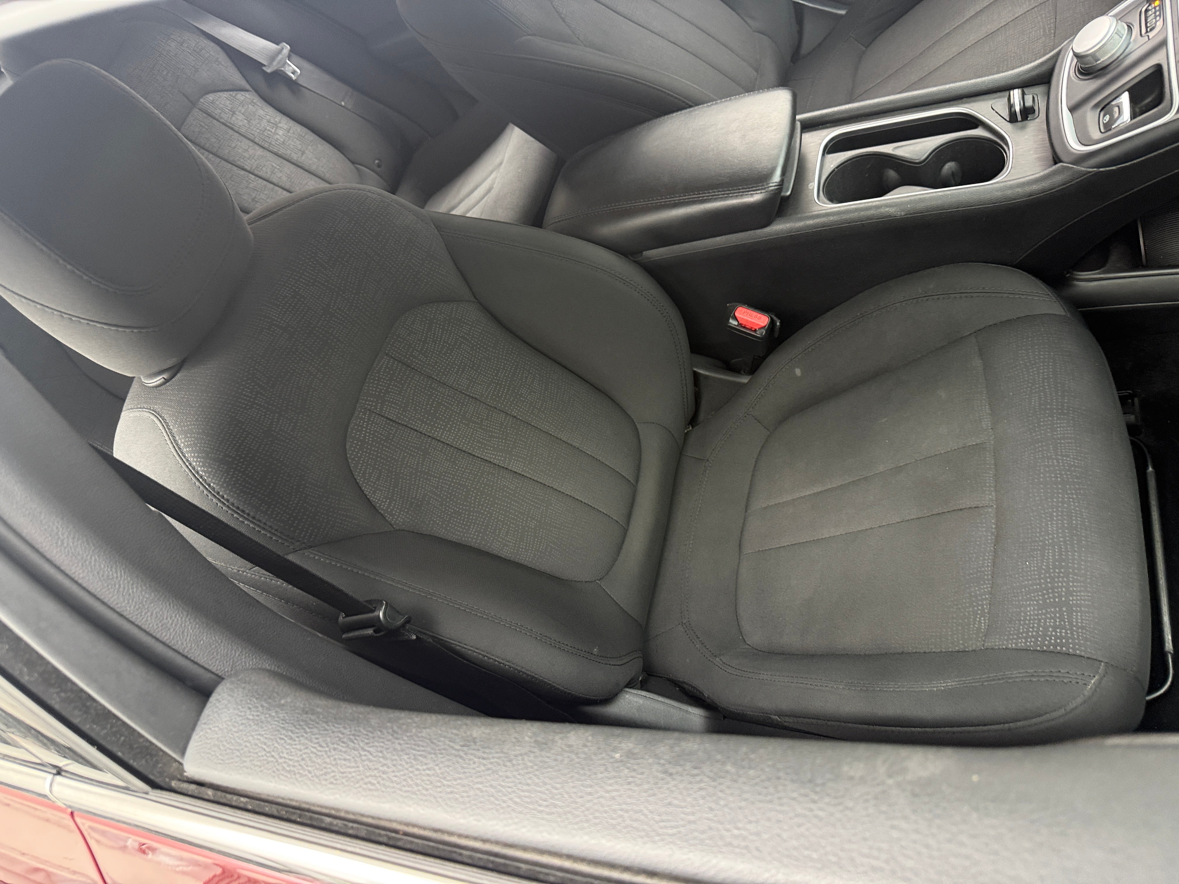 2016 Chrysler 200