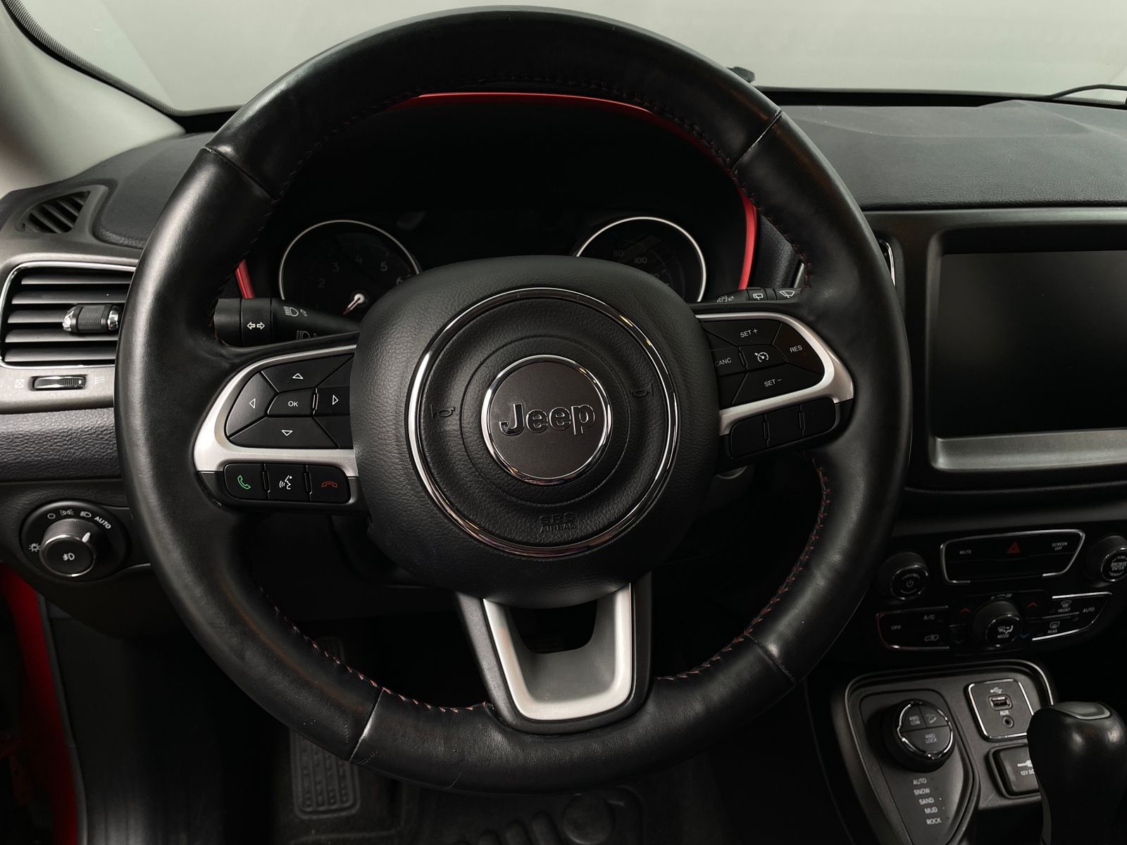 Thumbnail: 2017 Jeep Compass - 5