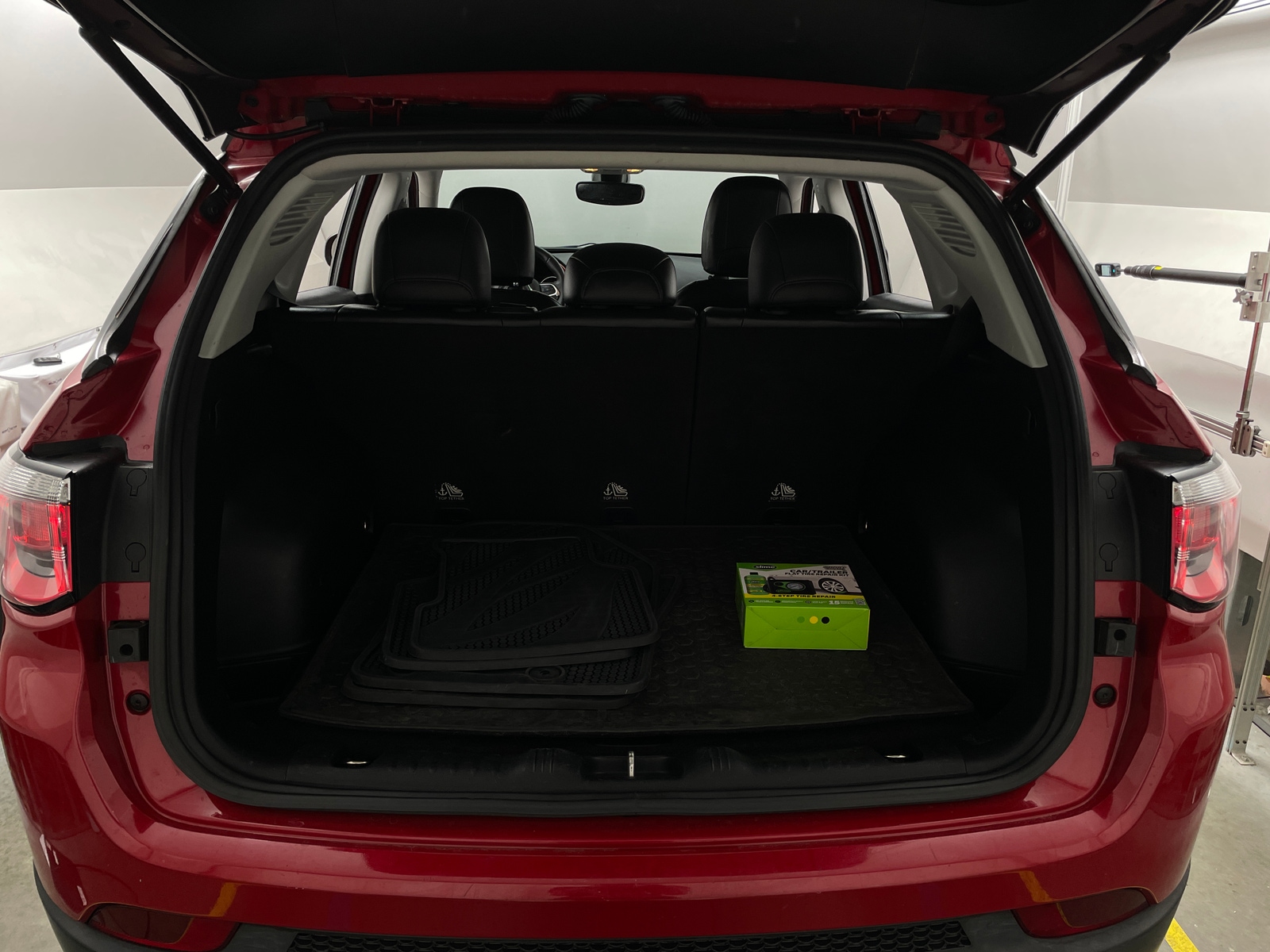 Thumbnail: 2017 Jeep Compass - 7