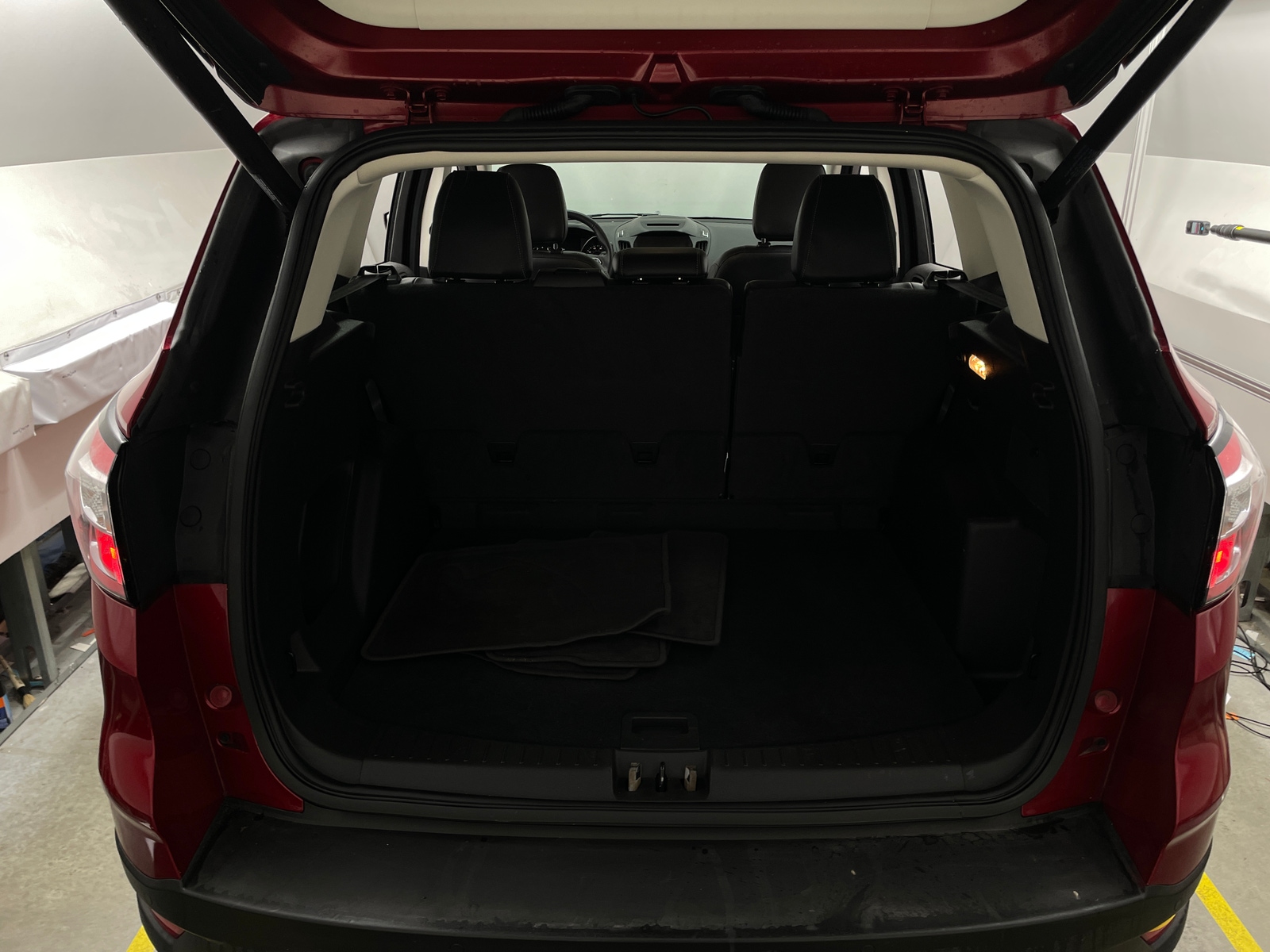 Thumbnail: 2018 Ford Escape - 6