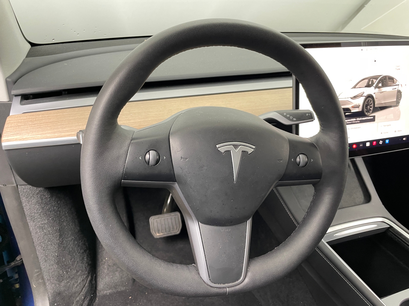 Thumbnail: 2023 Tesla Model Y - 4