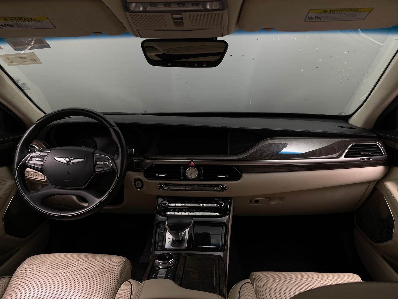 Thumbnail: 2019 Genesis G90 - 2