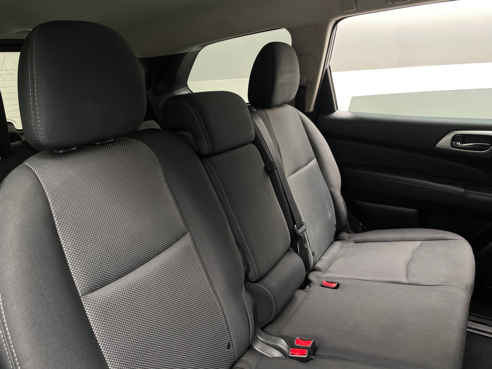 Thumbnail: 2019 Nissan Pathfinder - 6