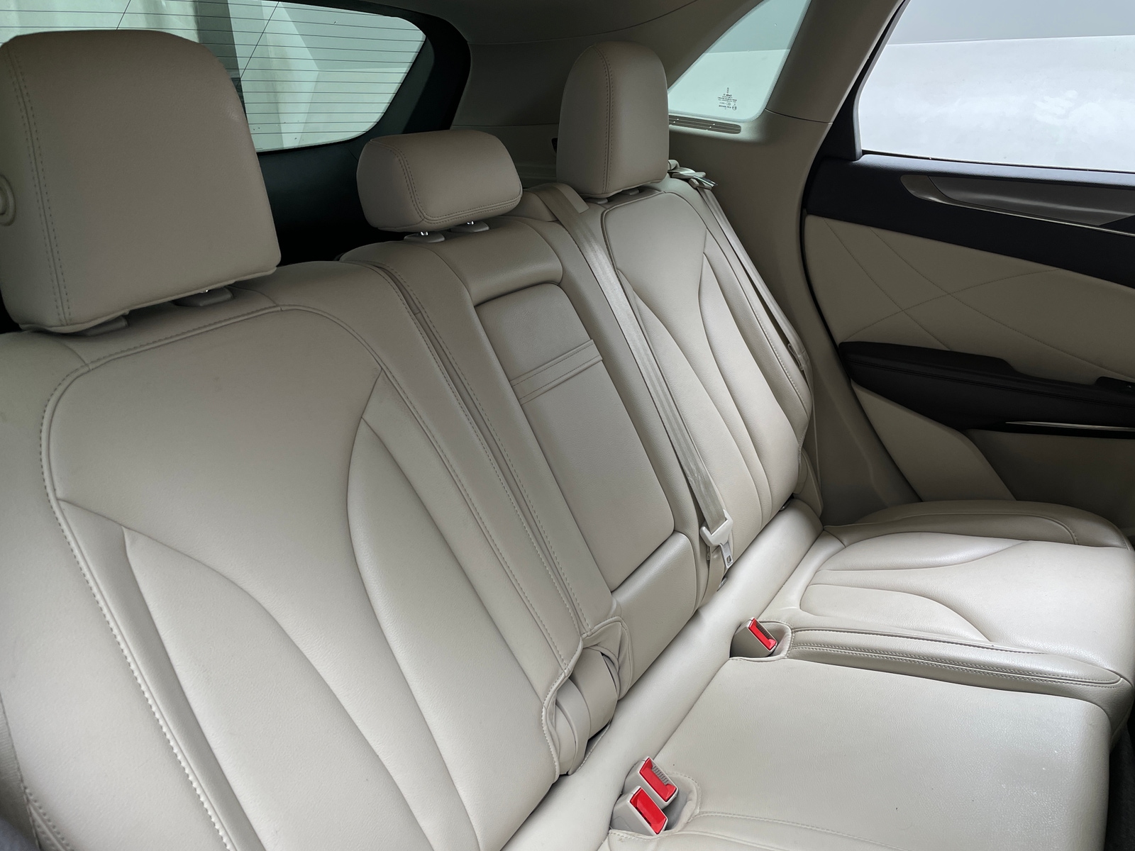 Thumbnail: 2017 Lincoln MKC - 5